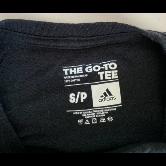 Adidas women’s Cotton tee shirt . - Picture 3 of 4